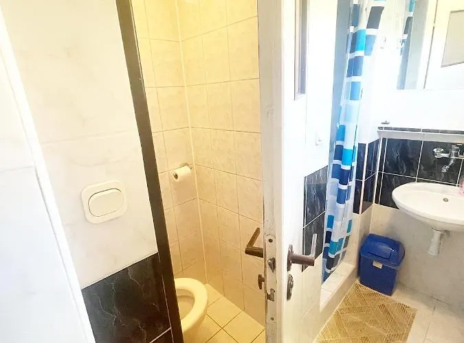 Rum i privatbostad Rybacka 30 *